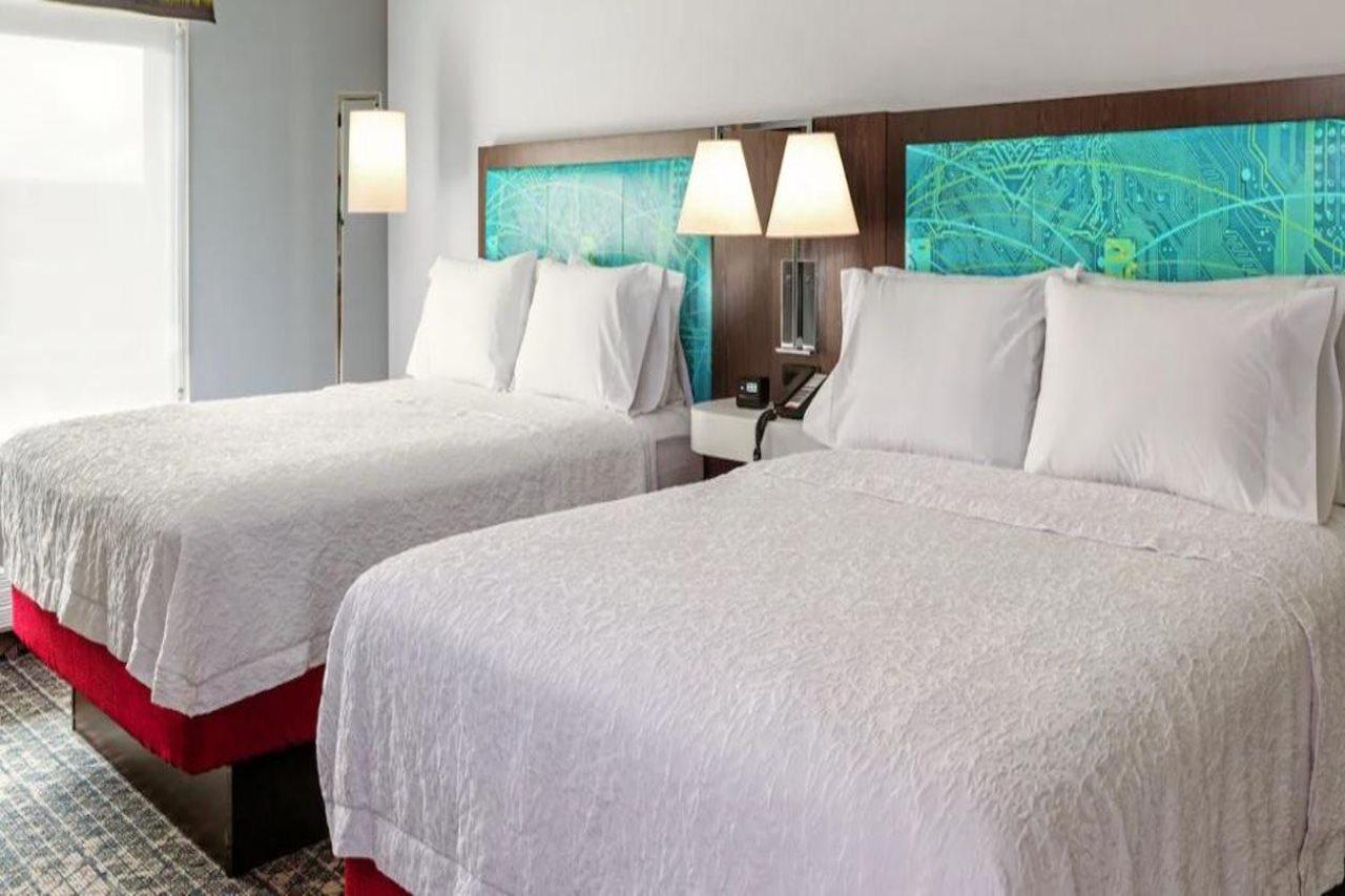 Hampton Inn & Suites Cincinnati West, Oh Dent Bagian luar foto