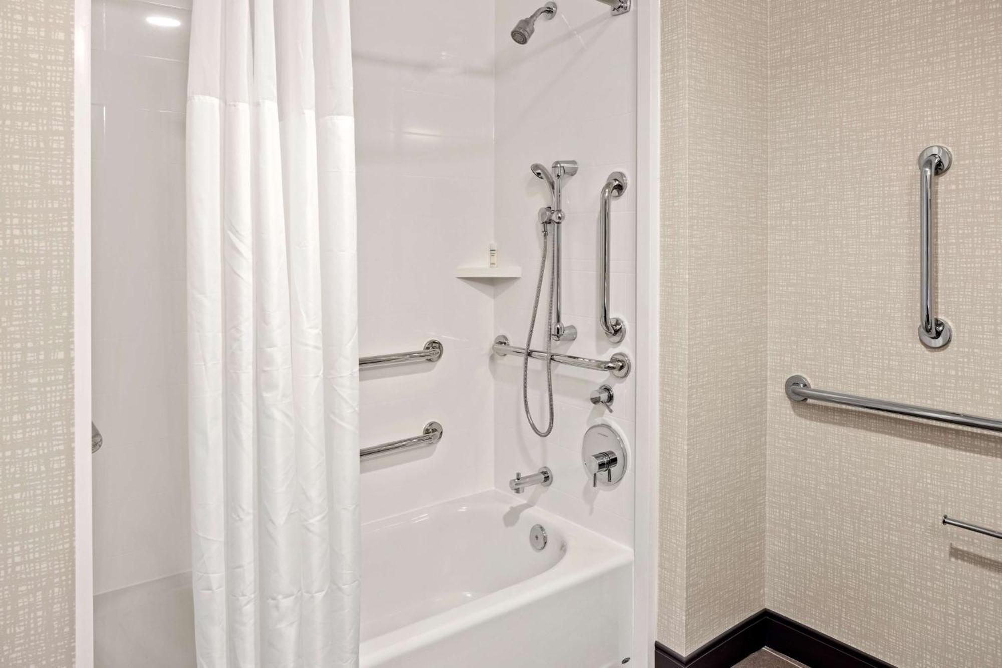 Hampton Inn & Suites Cincinnati West, Oh Dent Bagian luar foto