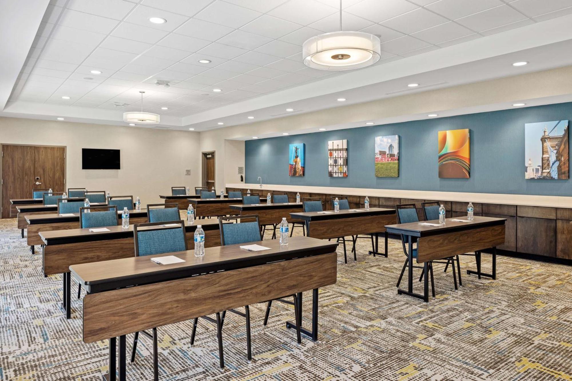 Hampton Inn & Suites Cincinnati West, Oh Dent Bagian luar foto